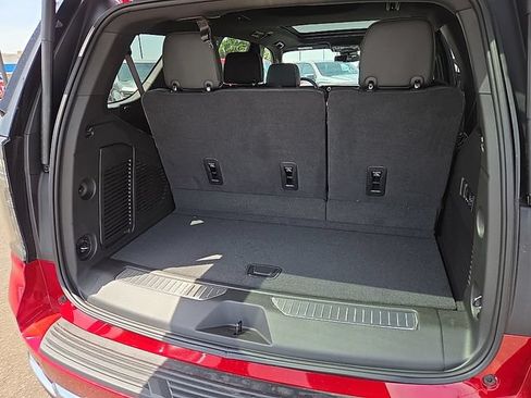 New 2026 Chevrolet Tahoe Premier w/ Sun And Tow Package AWD/4WD image 7