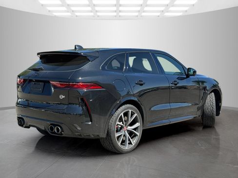 Used 2023 Jaguar F-PACE SVR AWD/4WD image 5