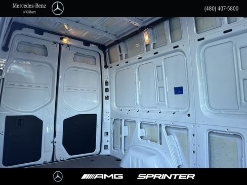New 2025 Mercedes-Benz Sprinter 2500 image 13