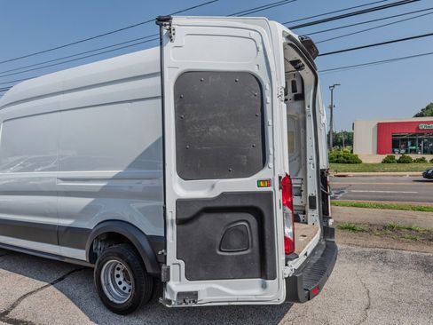 Used 2018 Ford Transit 350 148 High Roof Extended DRW RWD image 9