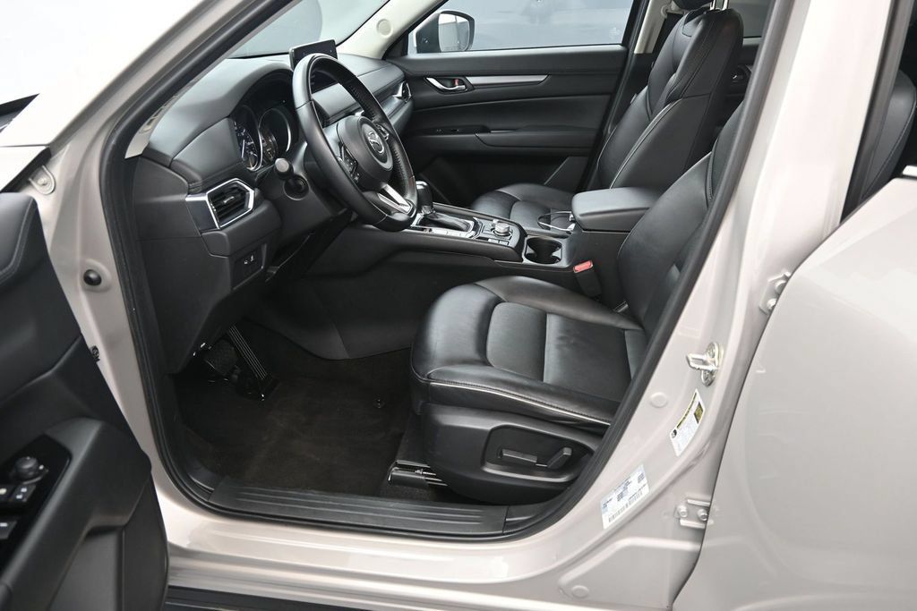 Used 2025 MAZDA CX-5 AWD 2.5 S w/ Select Package image 13