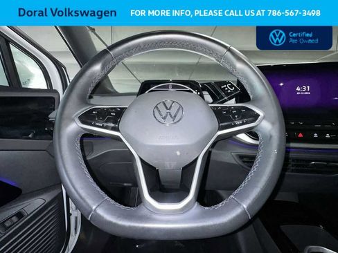 Used 2022 Volkswagen ID.4 Pro S RWD image 15