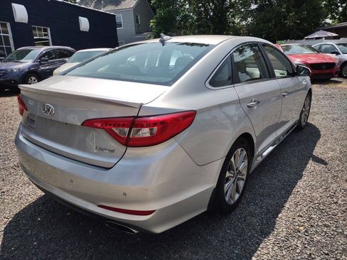 Used 2017 Hyundai Sonata Limited w/ Ultimate Package 04 FWD image 6