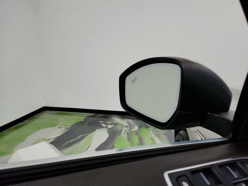 Used 2017 Jaguar F-PACE Prestige image 15