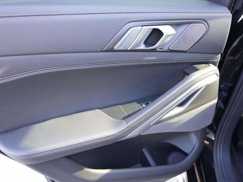 Certified 2023 BMW X6 xDrive40i w/ M Sport Package image 10