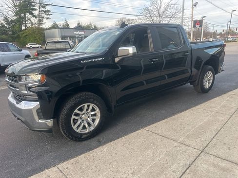 Used 2021 Chevrolet Silverado 1500 LT AWD/4WD image 6