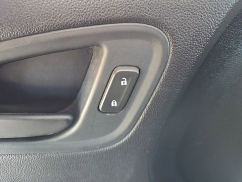 Used 2019 Chevrolet Colorado W/T image 10