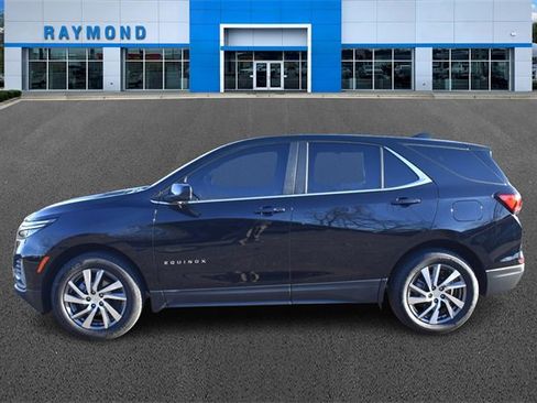 Certified 2024 Chevrolet Equinox LT w/ LPO, Floor Liner Package image 6