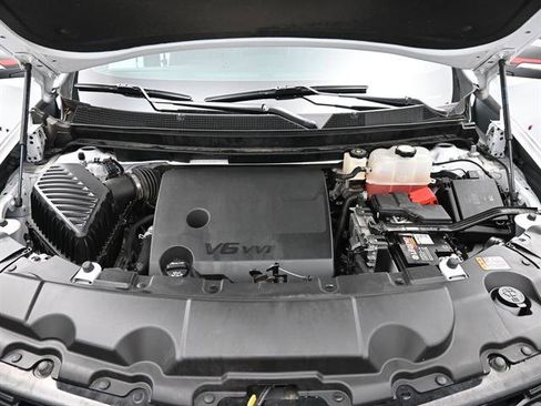 Used 2023 Chevrolet Traverse Premier w/ Redline Edition image 20