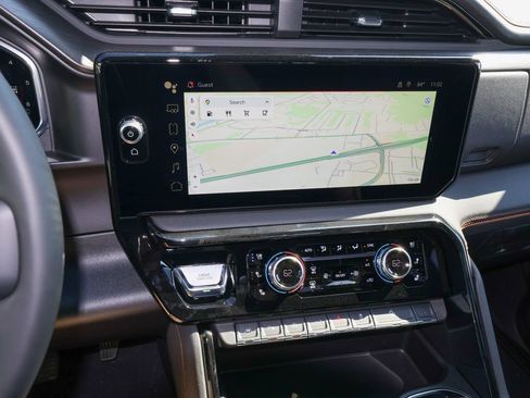 New 2026 GMC Sierra 1500 AT4 w/ AT4 Premium Package AWD/4WD image 15