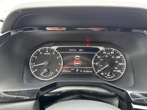 Used 2025 Nissan Pathfinder Rock Creek AWD/4WD image 17