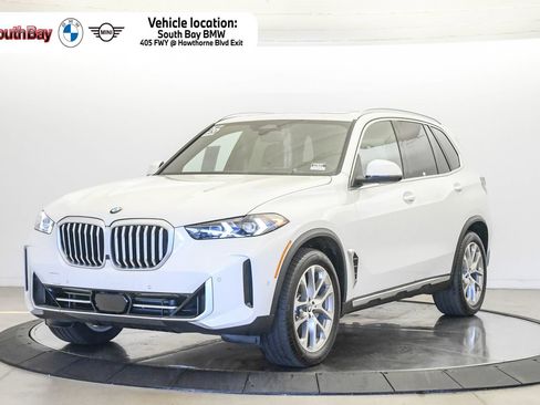 Used 2026 BMW X5 xDrive40i AWD/4WD image 1