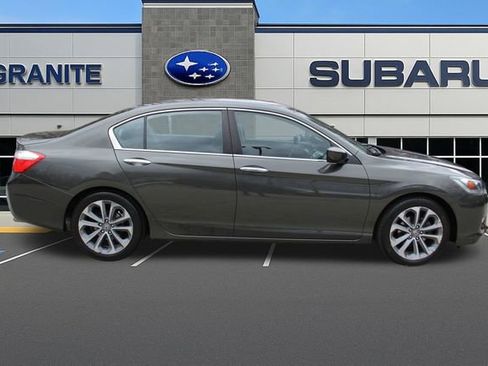 Used 2014 Honda Accord Sport image 12