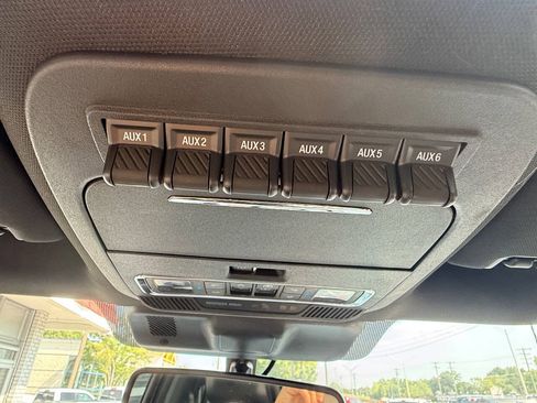 Used 2024 Ford F250 Platinum w/ Tremor Off-Road Package AWD/4WD image 35