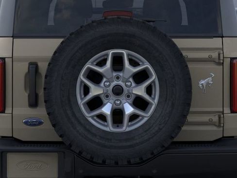 New 2025 Ford Bronco Badlands image 24