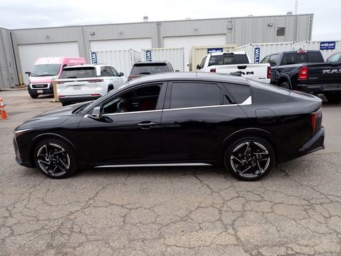 Used 2025 Kia K4 GT-Line w/ GT-Line Premium Package FWD image 2