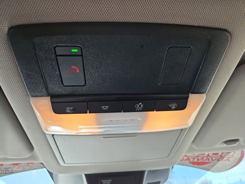 Used 2023 Nissan Rogue SV image 20