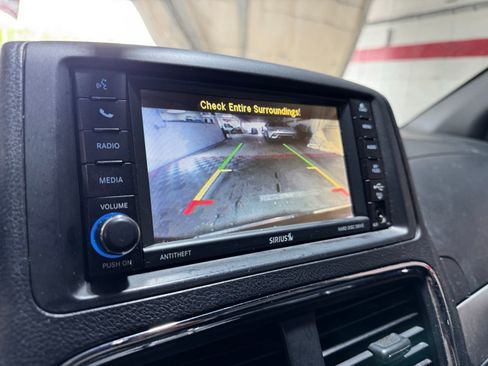 Used 2016 Dodge Grand Caravan R/T FWD image 22