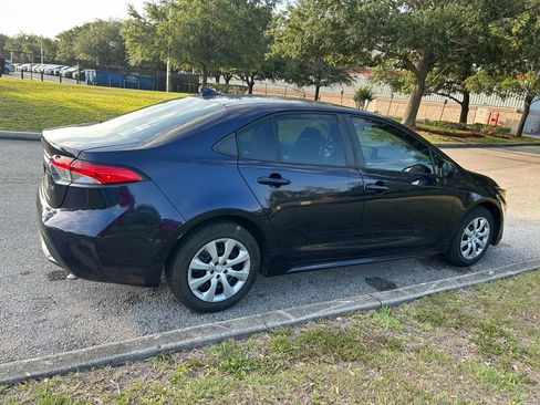 Used 2022 Toyota Corolla LE FWD image 6