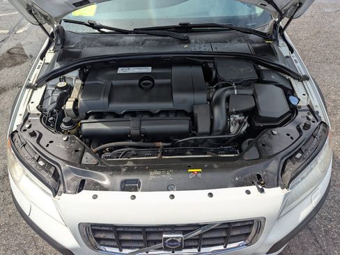Used 2010 Volvo XC70 3.2 image 51