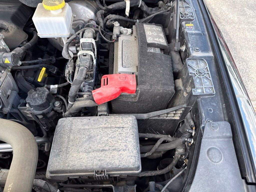 Used 2023 RAM 1500 Laramie AWD/4WD image 28