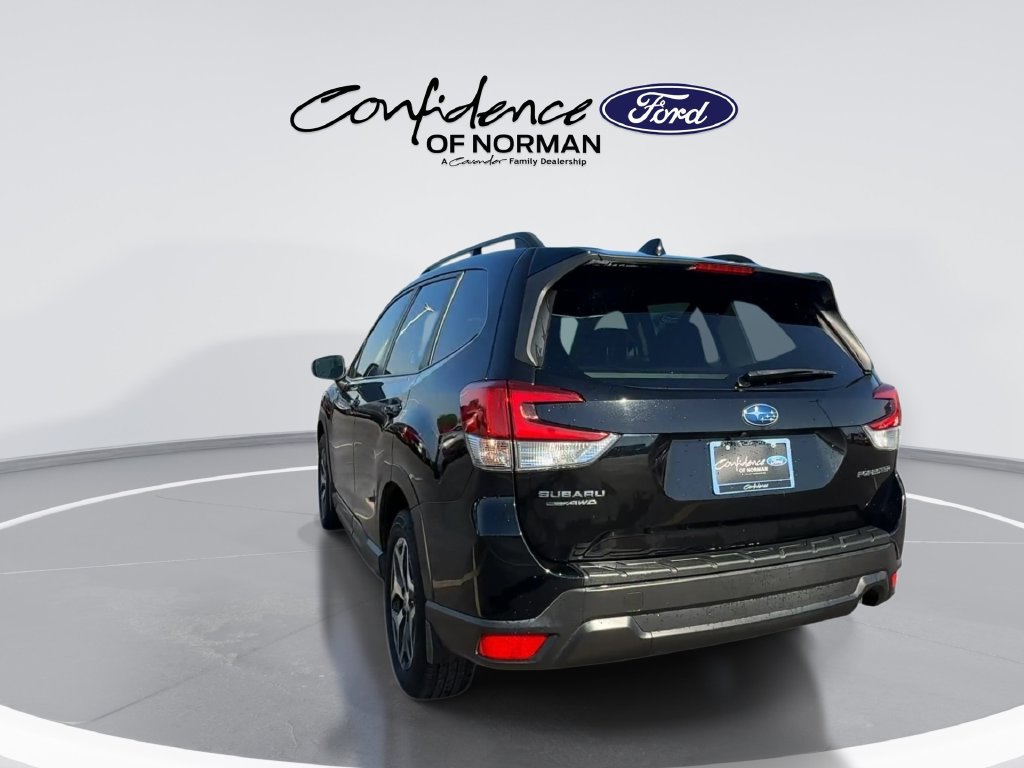 Used 2021 Subaru Forester Premium w/ Popular Package #1 AWD/4WD image 9