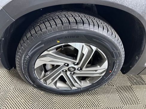 Certified 2022 Hyundai Santa Fe SEL image 10