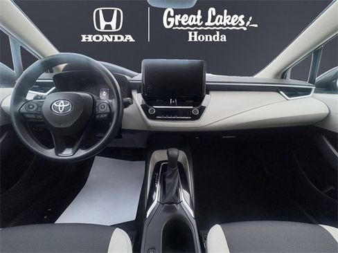 Used 2023 Toyota Corolla LE image 10
