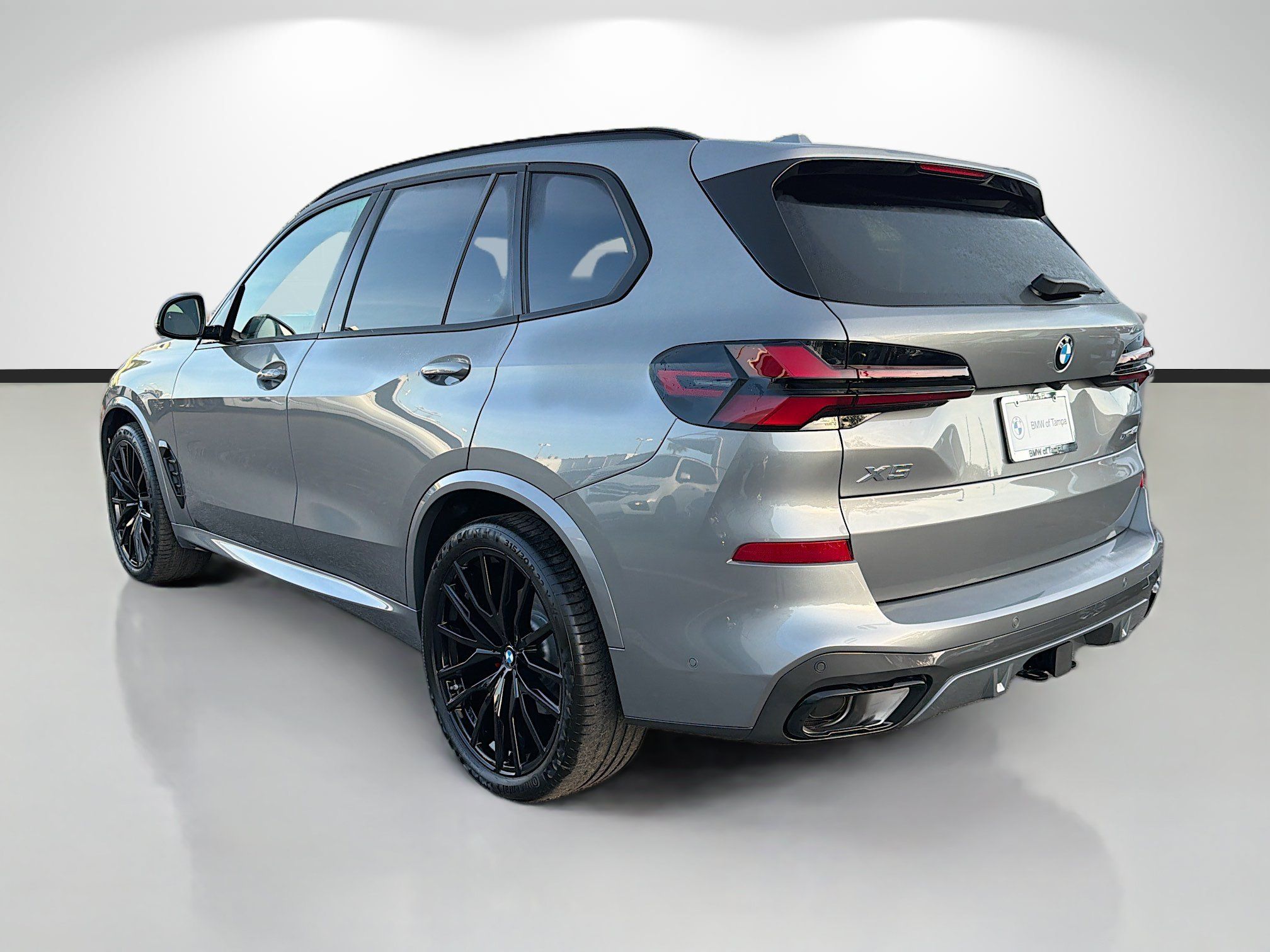 New 2026 BMW X5 xDrive40i w/ Executive Package AWD/4WD image 5