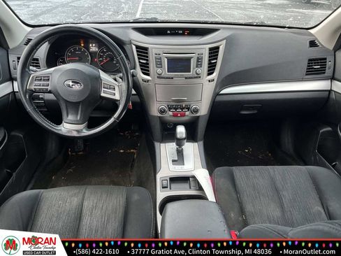 Used 2013 Subaru Outback 2.5i Premium image 11