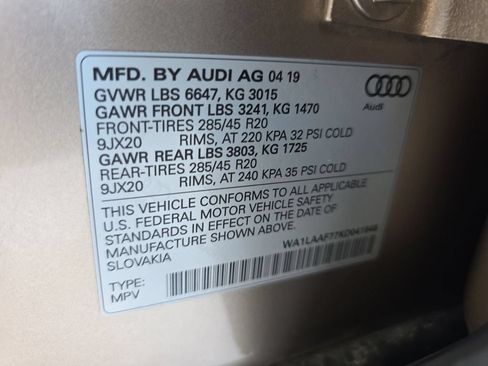 Used 2019 Audi Q7 3.0T Premium Plus w/ Premium Plus Package AWD/4WD image 35