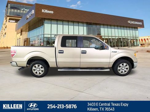 Used 2011 Ford F150 XLT w/ XLT Chrome Pkg RWD image 5