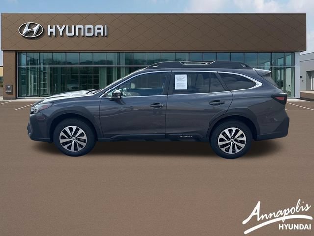 Used 2024 Subaru Outback Premium AWD/4WD image 2