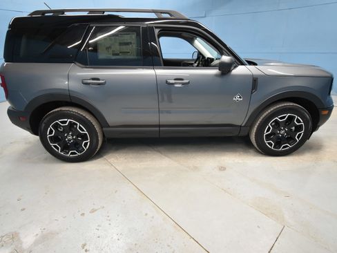 New 2025 Ford Bronco Sport Outer Banks w/ Outer Banks Tech Package+ image 32