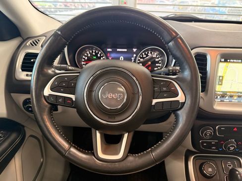 Used 2018 Jeep Compass Latitude w/ Popular Equipment Group image 29