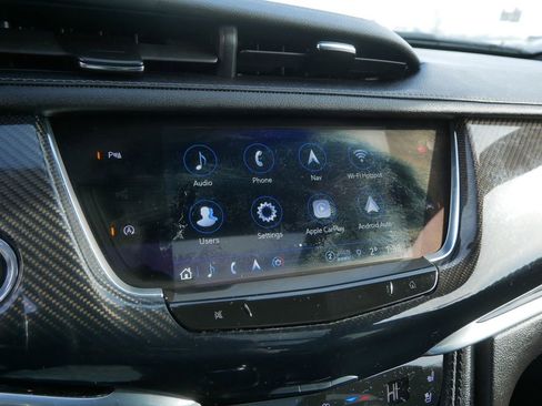 Used 2024 Cadillac XT6 Sport w/ LPO, Floor Liner Package image 32