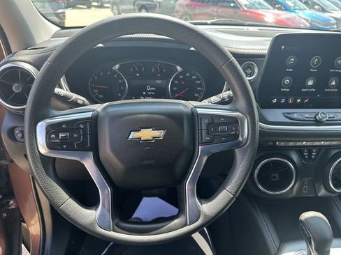 Used 2023 Chevrolet Blazer LT AWD/4WD image 15