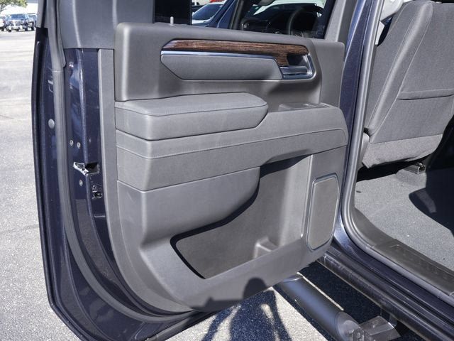New 2026 GMC Sierra 2500 SLE w/ SLE Value Package; AWD/4WD image 12