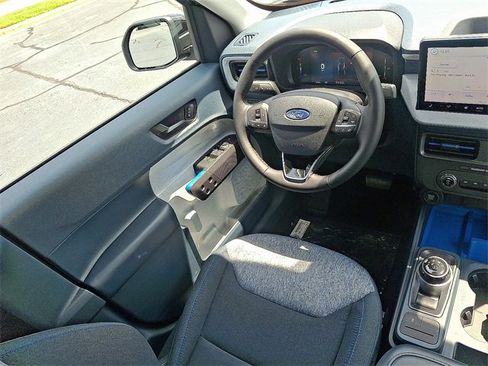 New 2025 Ford Maverick XLT w/ XLT Luxury Package image 12