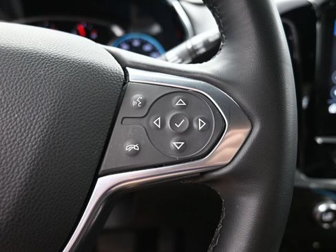 Used 2023 Chevrolet Traverse LT AWD/4WD image 13