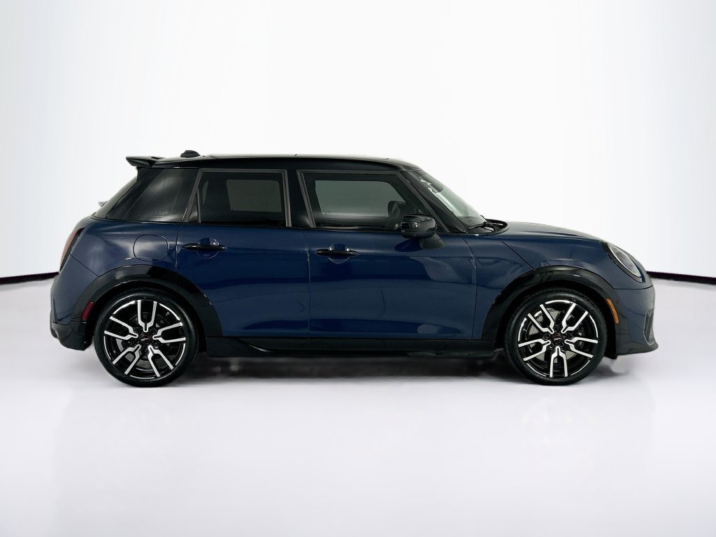 New 2026 MINI Cooper S FWD image 4