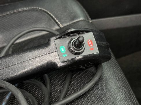 Used 2016 GMC Sierra 1500 SLT w/ SLT Preferred Package image 16