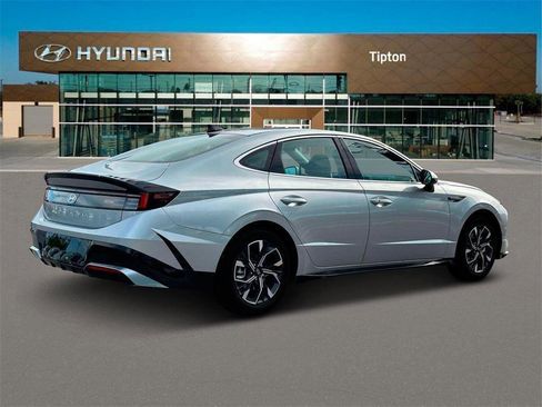New 2025 Hyundai Sonata SEL image 8