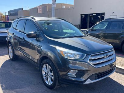 Used 2018 Ford Escape SE w/ SE Sync 3 Package