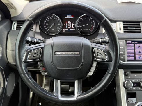 Used 2013 Land Rover Range Rover Evoque Pure Plus AWD/4WD image 19