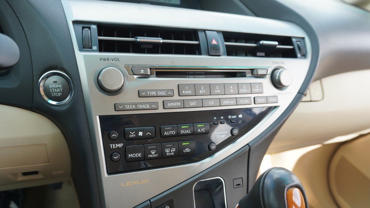Used 2010 Lexus RX 350 AWD image 17