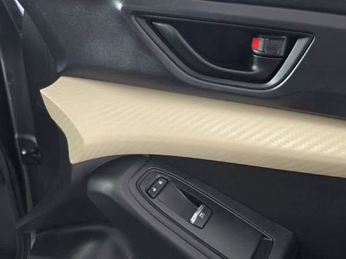 Certified 2022 Subaru Ascent 8-Passenger image 9