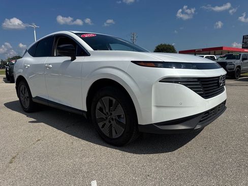 Used 2025 Nissan Murano SL AWD/4WD image 10