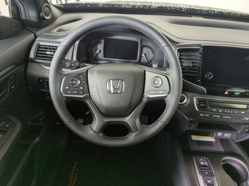 Certified 2022 Honda Passport TrailSport image 18