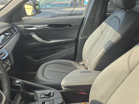 Used 2017 BMW X1 sDrive28i FWD image 3